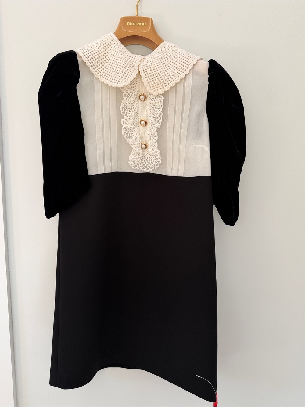 NWT Miu Miu Black Dress with Cream Crochet Collar and Pearl Buttons Size 40 IT